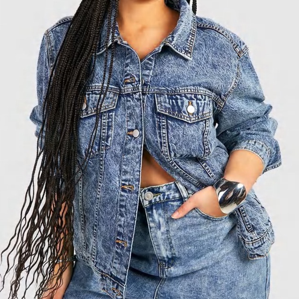 Plus Acid Wash Boyfriend Denim Jacket